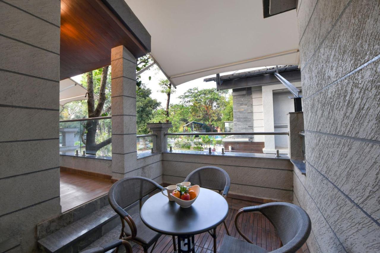Arova Woods Zinc Journey By The Fern, Lonavala酒店 外观 照片